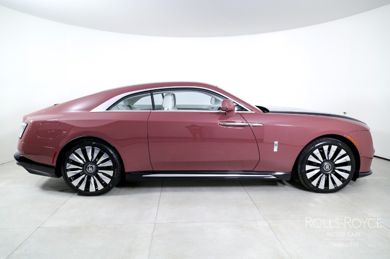 Used-2024-Rolls-Royce-Spectre