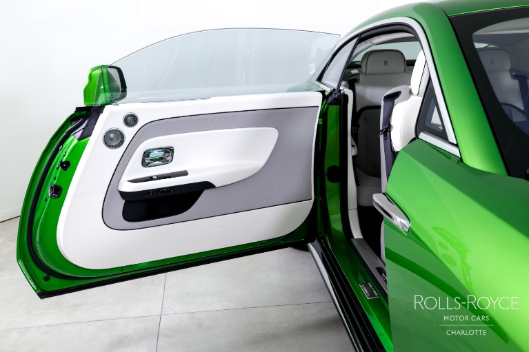 Used-2024-Rolls-Royce-Spectre