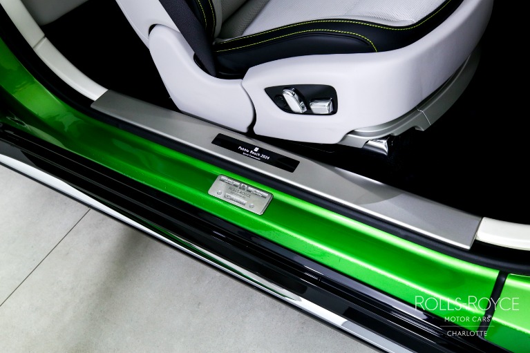Used-2024-Rolls-Royce-Spectre