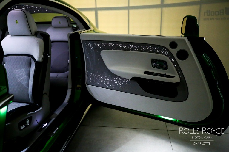 Used-2024-Rolls-Royce-Spectre