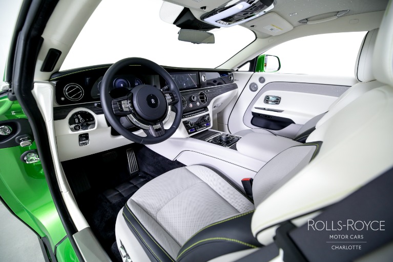 Used-2024-Rolls-Royce-Spectre