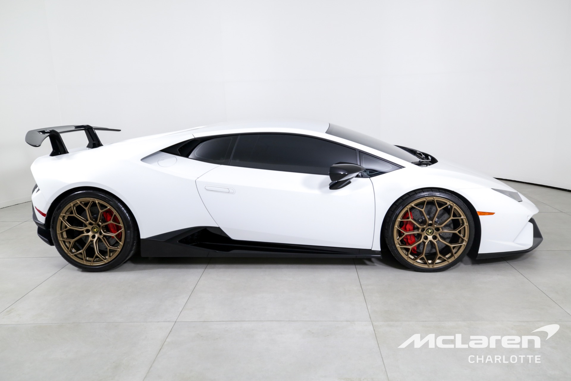 Used 2018 Lamborghini Huracan LP 640-4 Performante For Sale
