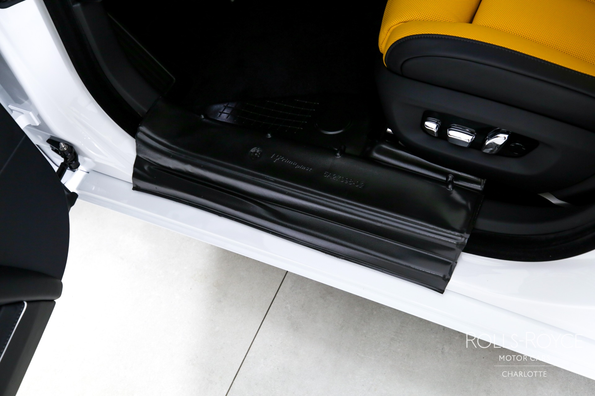 New 2025 Rolls-Royce Black Badge Ghost | Charlotte, NC