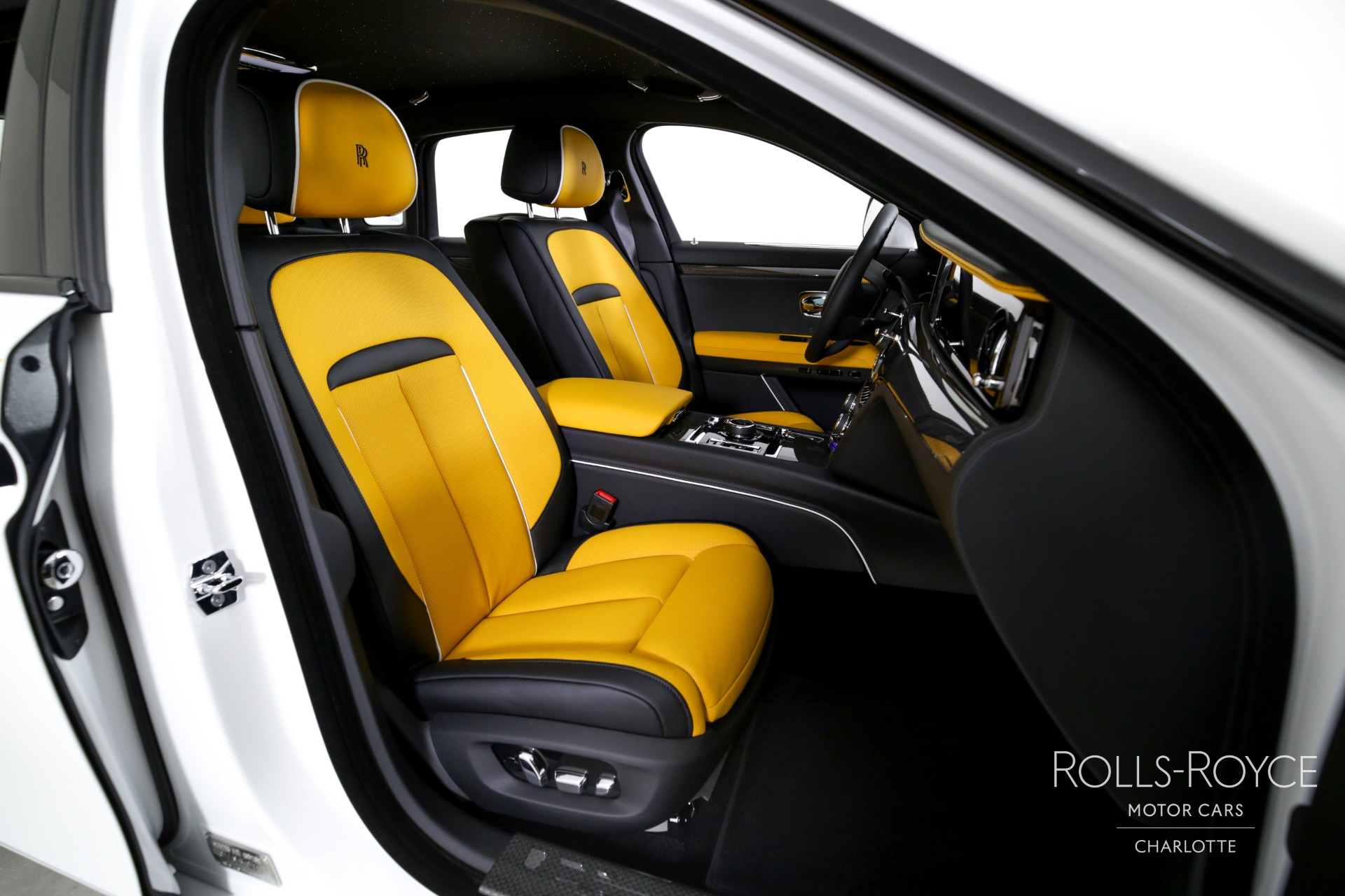 New 2025 Rolls-Royce Black Badge Ghost | Charlotte, NC