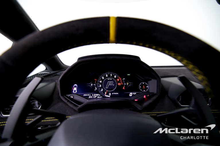 Used-2024-Lamborghini-Huracan-Sterrato