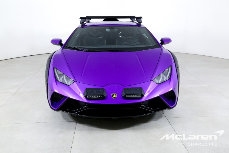 Used-2024-Lamborghini-Huracan-Sterrato
