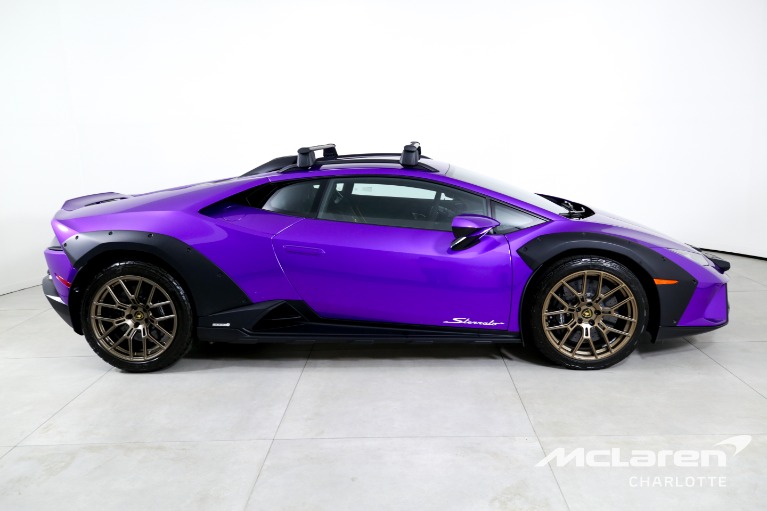 Used-2024-Lamborghini-Huracan-Sterrato