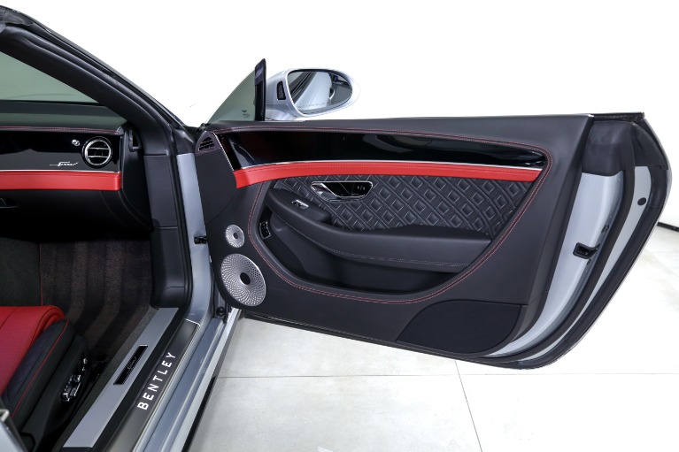 Used-2022-Bentley-Continental-GTC-Speed