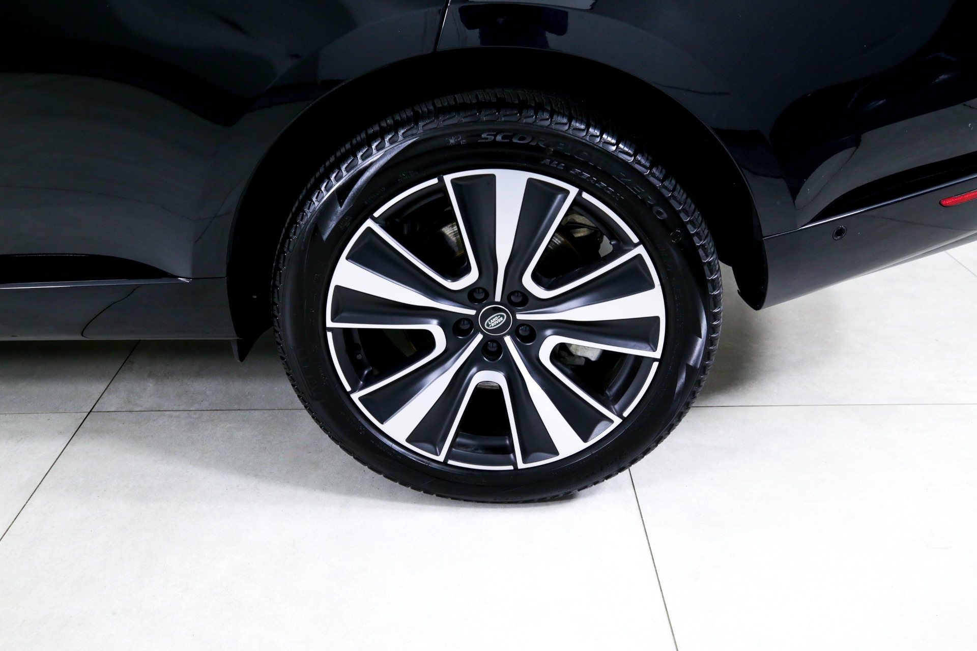 Used 2023 Land Rover Range Rover P530 SE | Charlotte, NC