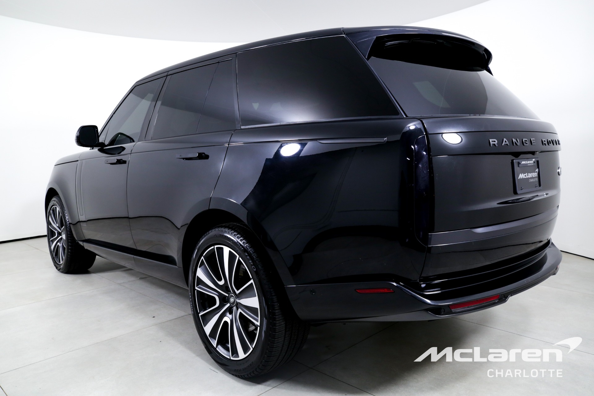 Used 2023 Land Rover Range Rover P530 SE | Charlotte, NC