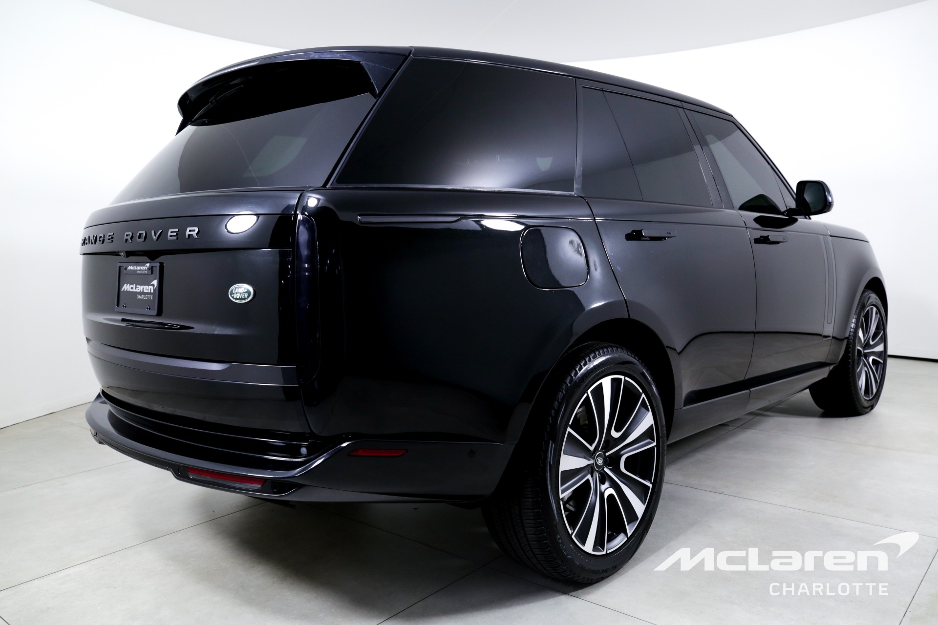 Used 2023 Land Rover Range Rover P530 SE | Charlotte, NC
