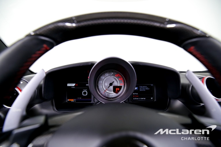 Used-2021-Ferrari-F8-Spider