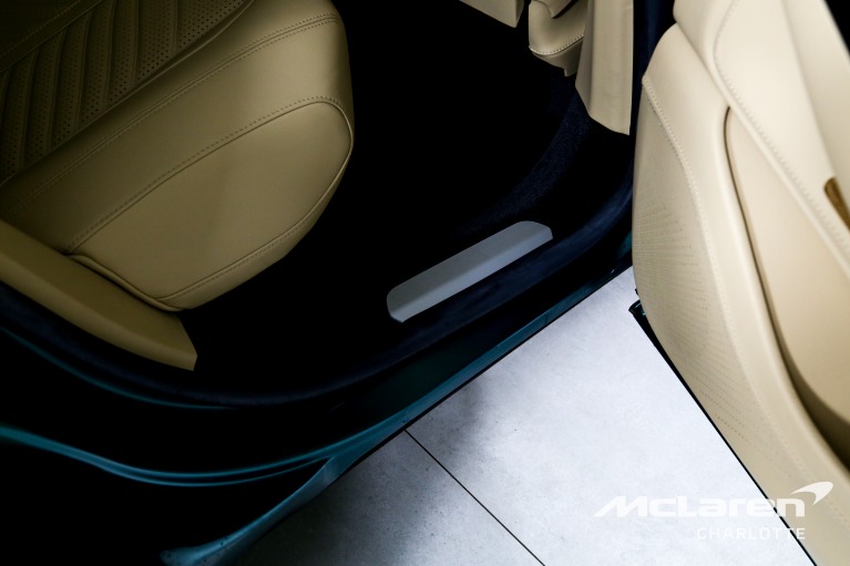 Used-2024-Aston-Martin-DBX-707
