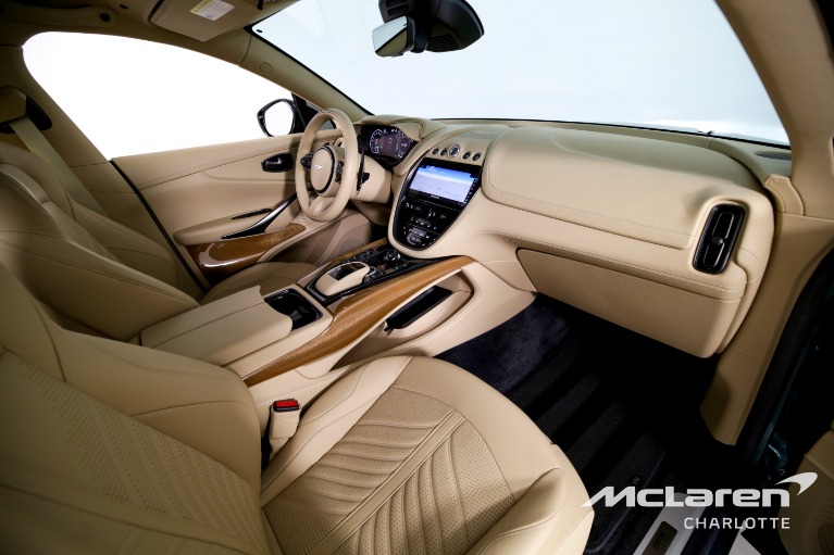 Used-2024-Aston-Martin-DBX-707