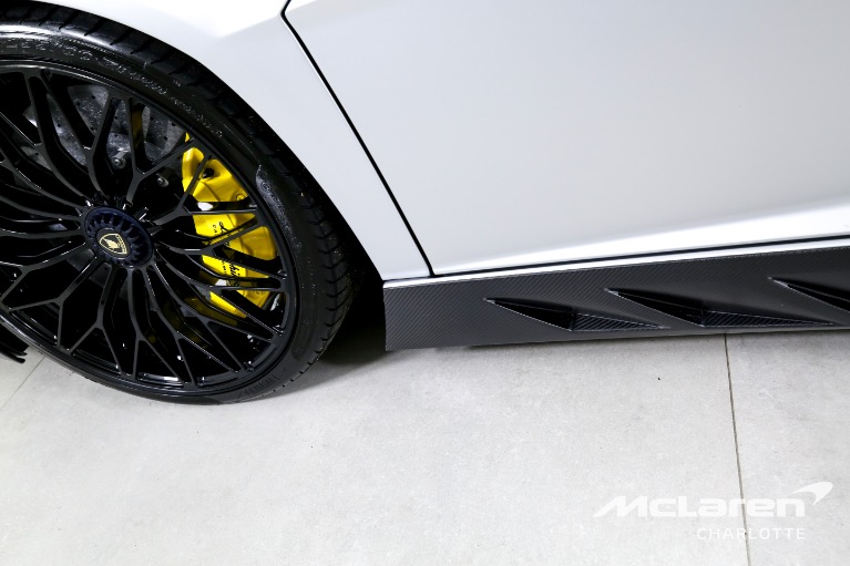 Used-2017-Lamborghini-Aventador-LP-750-4-SV