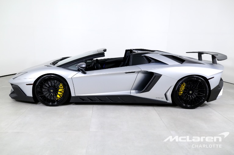 Used-2017-Lamborghini-Aventador-LP-750-4-SV