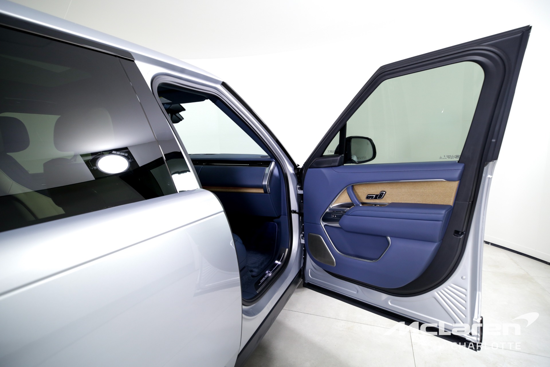 Used 2024 Land Rover Range Rover P615 SV | Charlotte, NC