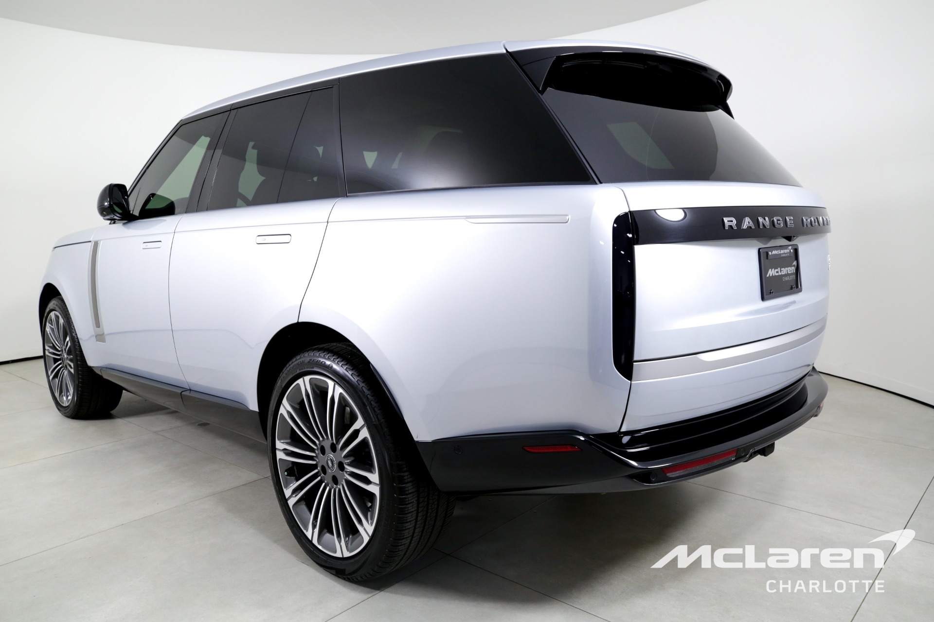 Used 2024 Land Rover Range Rover P615 SV | Charlotte, NC