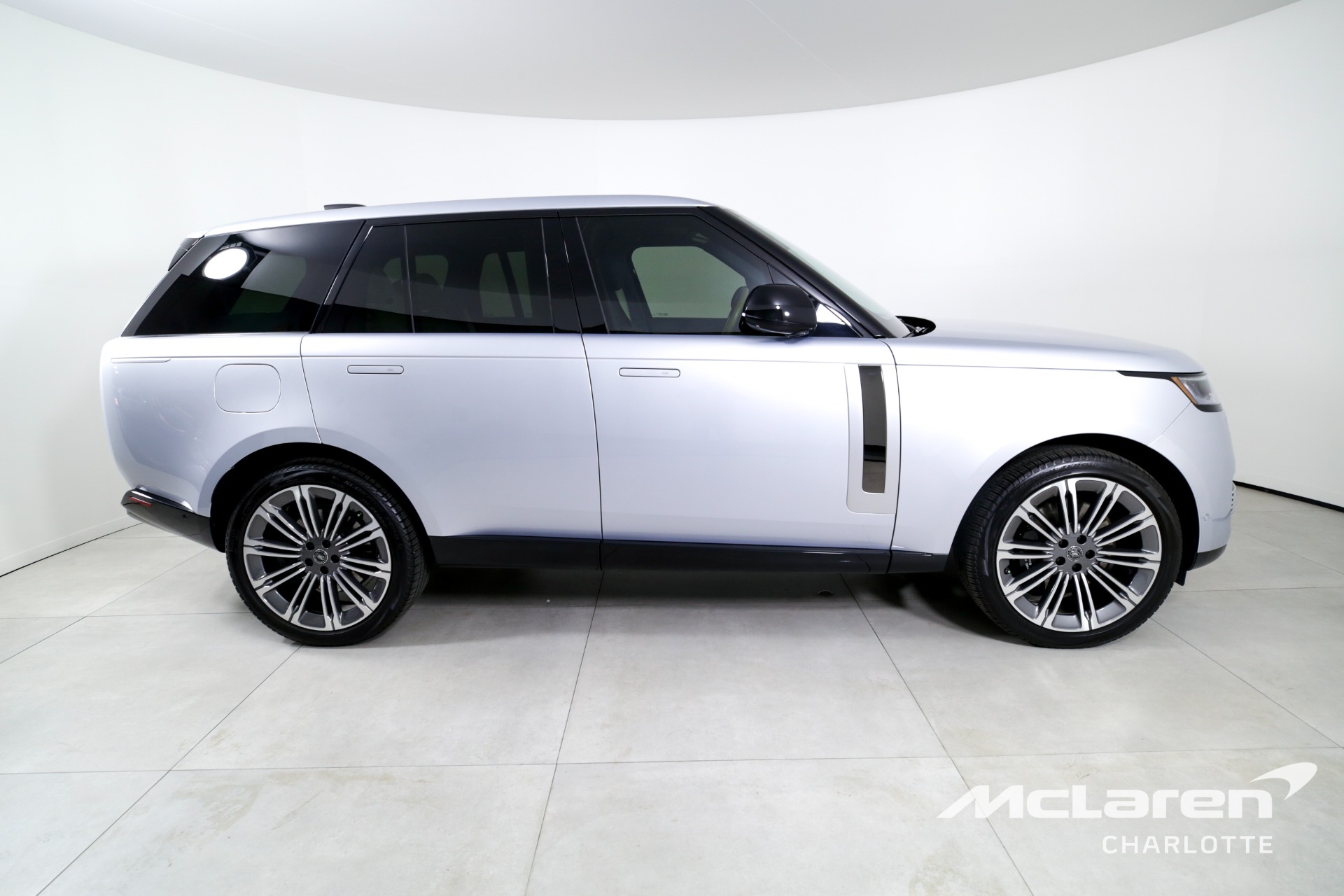 Used 2024 Land Rover Range Rover P615 SV | Charlotte, NC