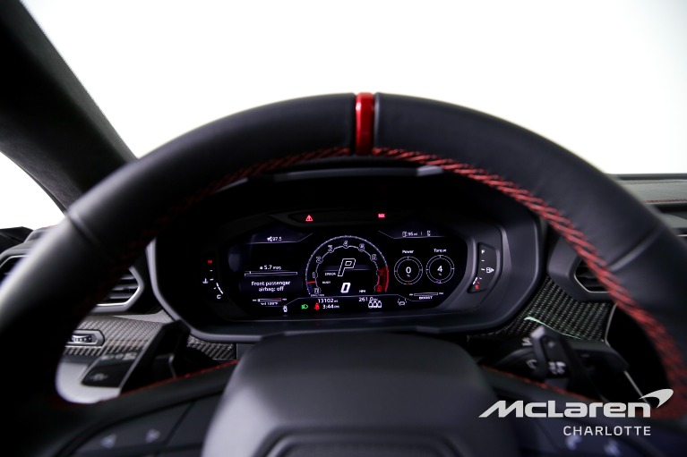 Used-2023-Lamborghini-Urus-S