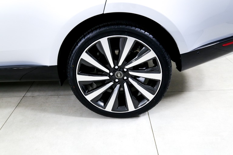 Used-2023-Land-Rover-Range-Rover-P530-SE-LWB