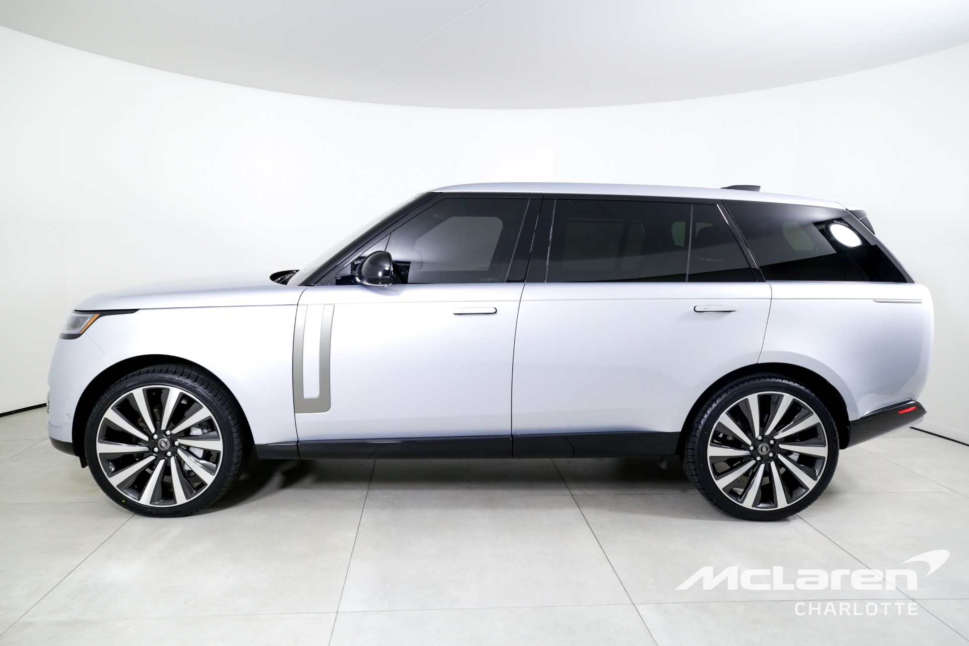 Used 2023 Land Rover Range Rover P530 SE LWB | Charlotte, NC