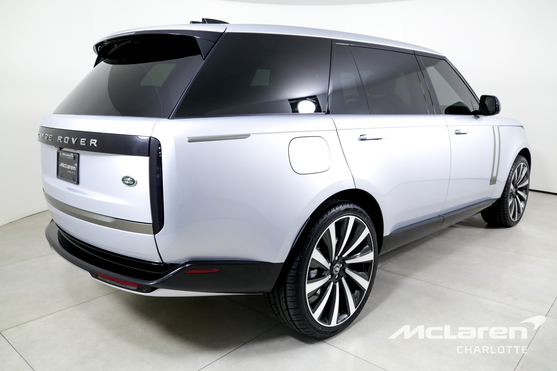 Used 2023 Land Rover Range Rover P530 SE LWB | Charlotte, NC