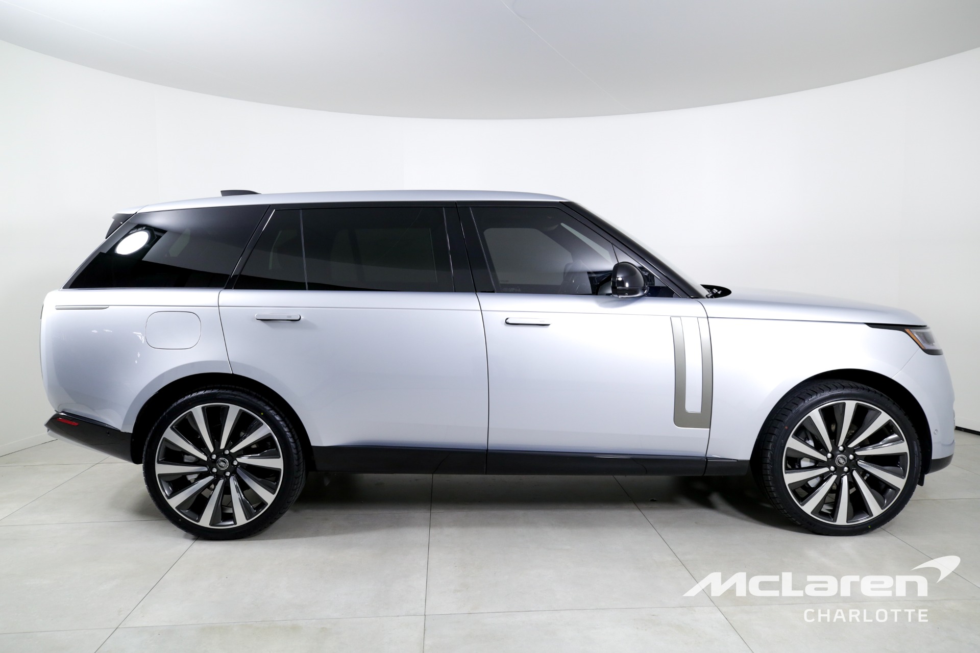 Used 2023 Land Rover Range Rover P530 SE LWB | Charlotte, NC