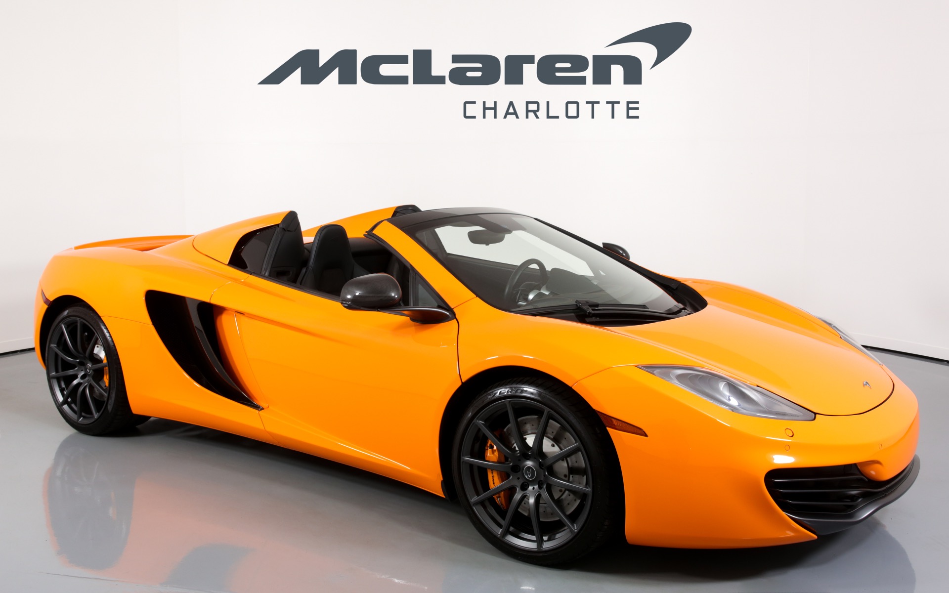 Used 2013 McLaren MP4-12C Spider | Charlotte, NC