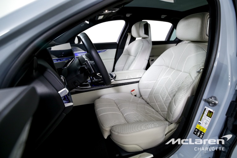 Used-2023-BMW-7-Series-760i-xDrive