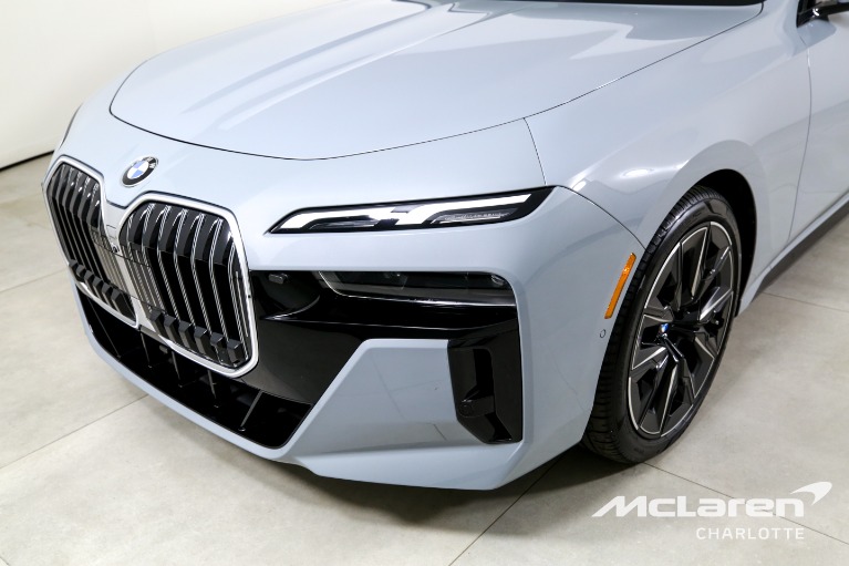 Used-2023-BMW-7-Series-760i-xDrive