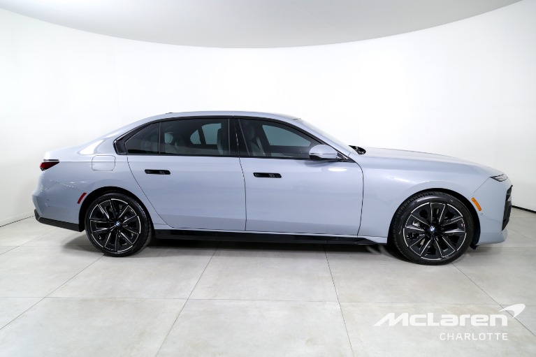 Used-2023-BMW-7-Series-760i-xDrive