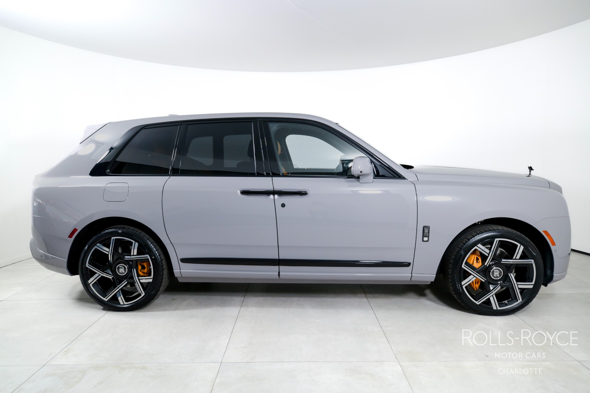 New 2025 Rolls-Royce Black Badge Cullinan | Charlotte, NC