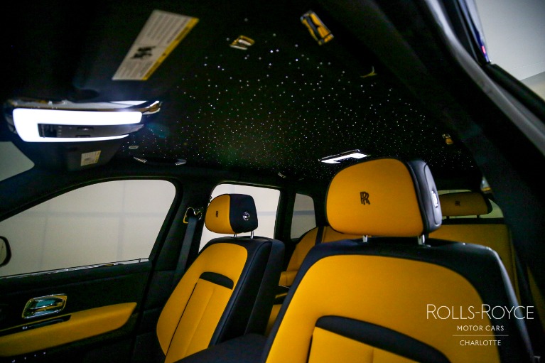New-2025-Rolls-Royce-Black-Badge-Cullinan