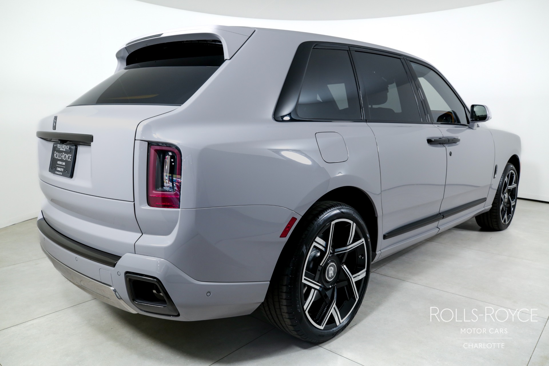 New 2025 Rolls-Royce Black Badge Cullinan | Charlotte, NC