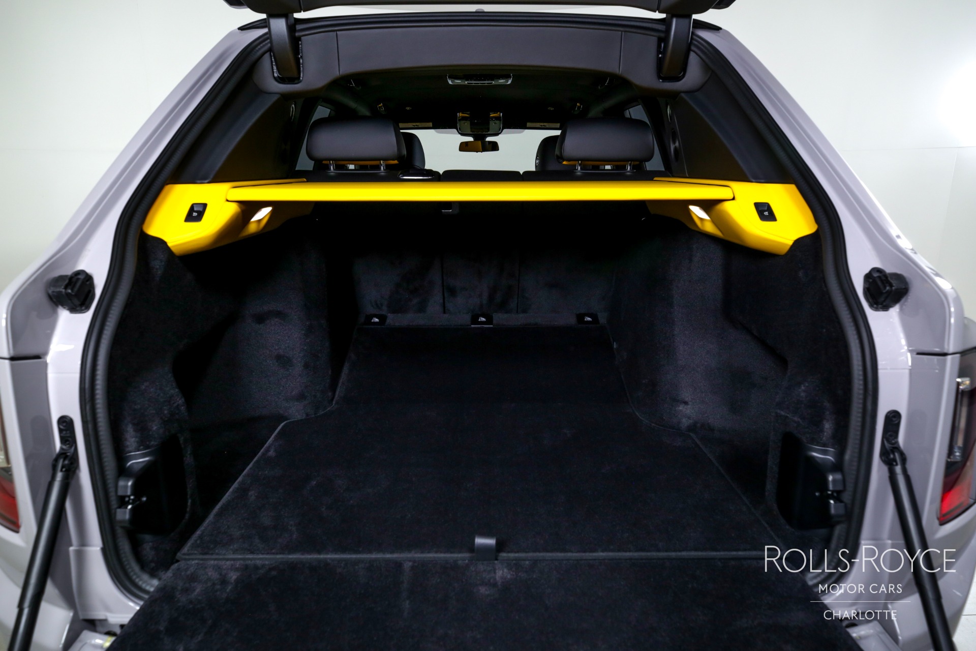 New 2025 Rolls-Royce Black Badge Cullinan | Charlotte, NC
