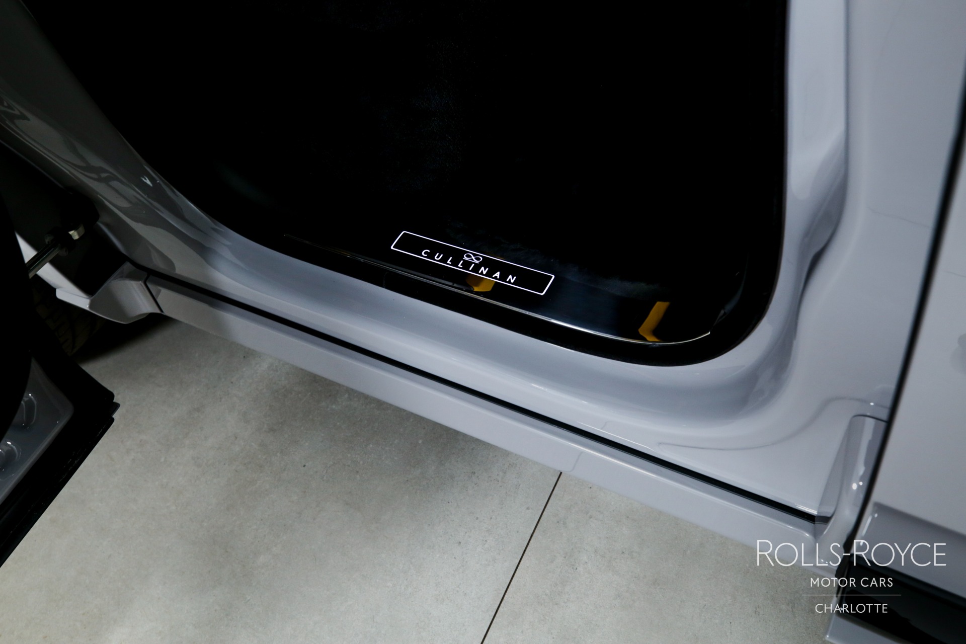New 2025 Rolls-Royce Black Badge Cullinan | Charlotte, NC