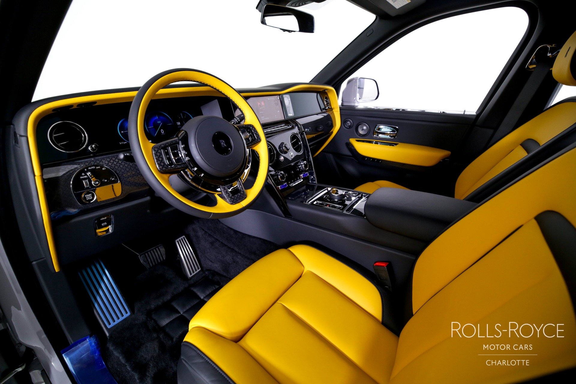 New 2025 Rolls-Royce Black Badge Cullinan | Charlotte, NC