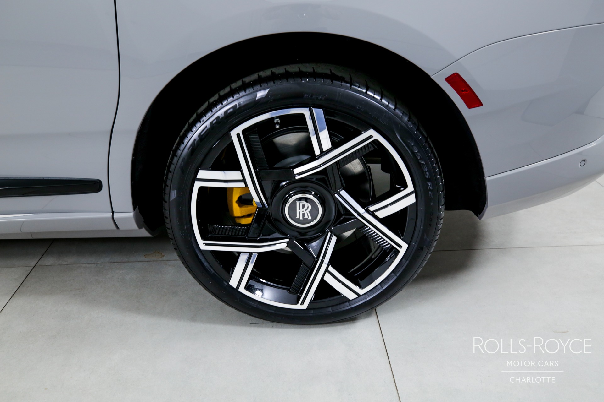 New 2025 Rolls-Royce Black Badge Cullinan | Charlotte, NC