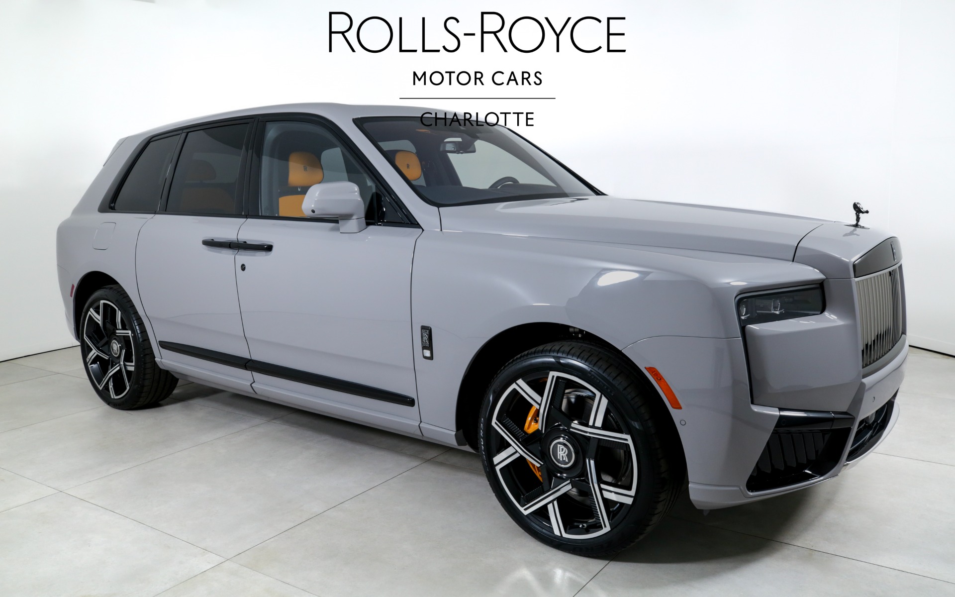 New 2025 Rolls-Royce Black Badge Cullinan | Charlotte, NC