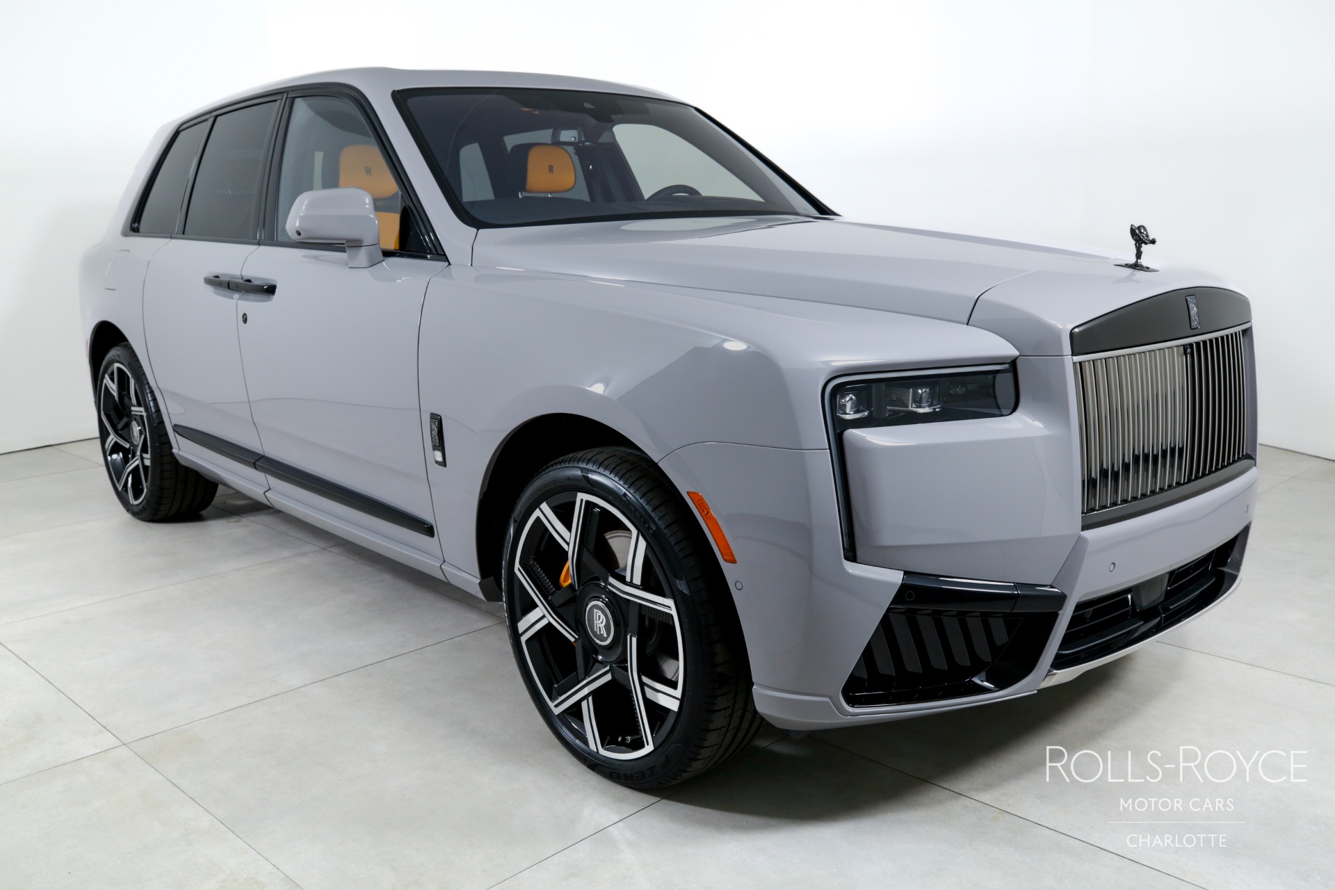 New 2025 Rolls-Royce Black Badge Cullinan | Charlotte, NC