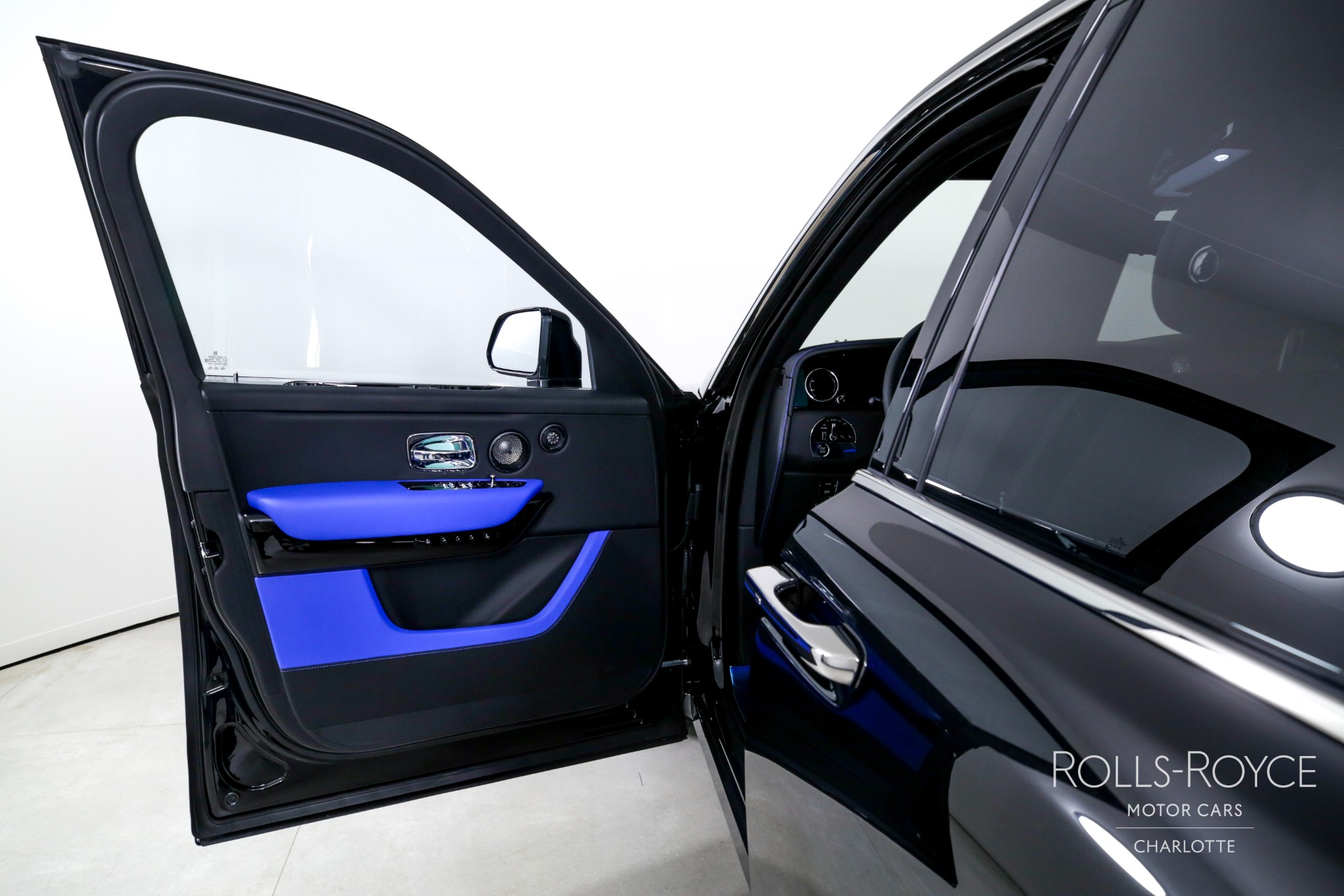 New 2025 Rolls-Royce Cullinan | Charlotte, NC