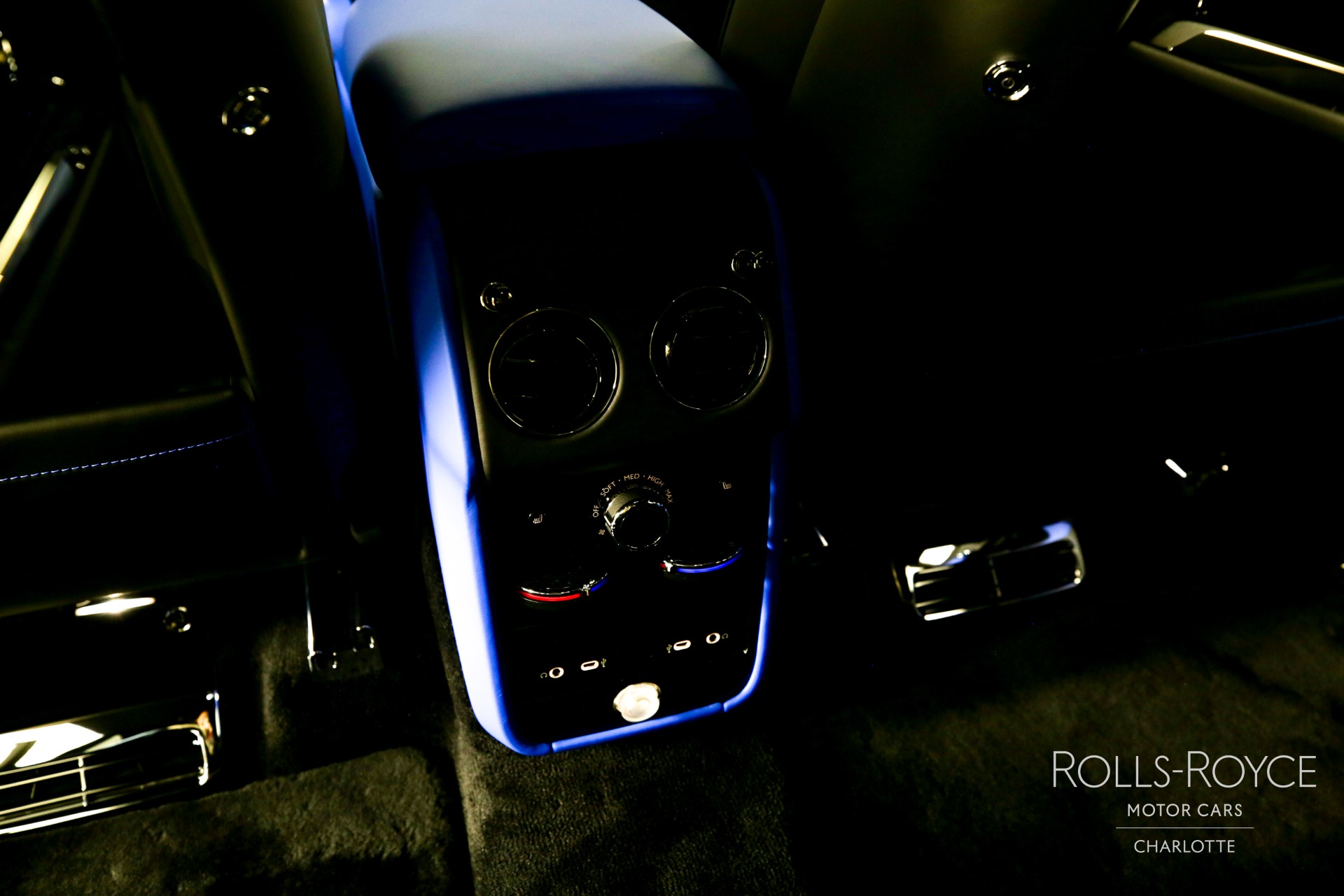 New 2025 Rolls-Royce Cullinan | Charlotte, NC