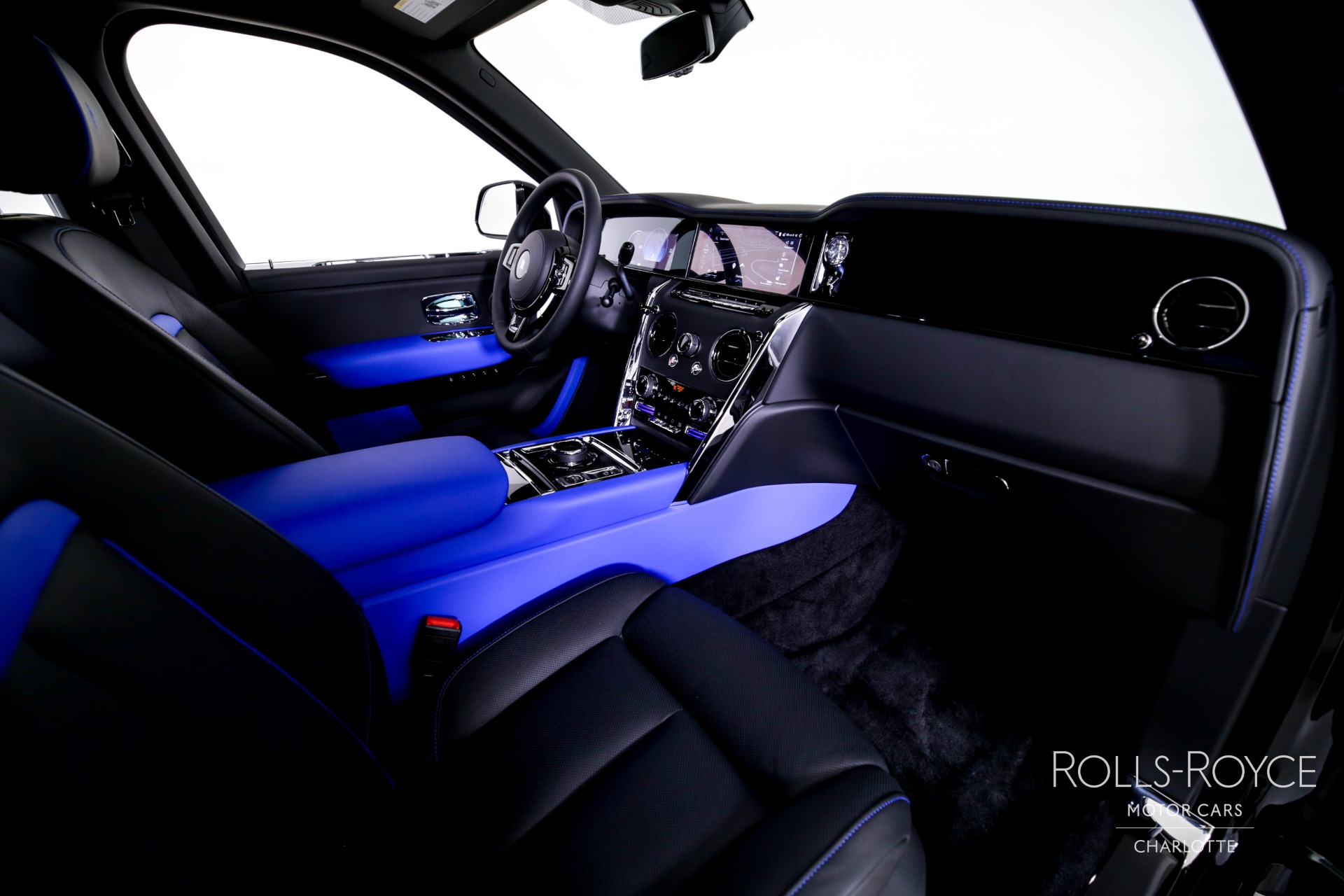 New 2025 Rolls-Royce Cullinan | Charlotte, NC