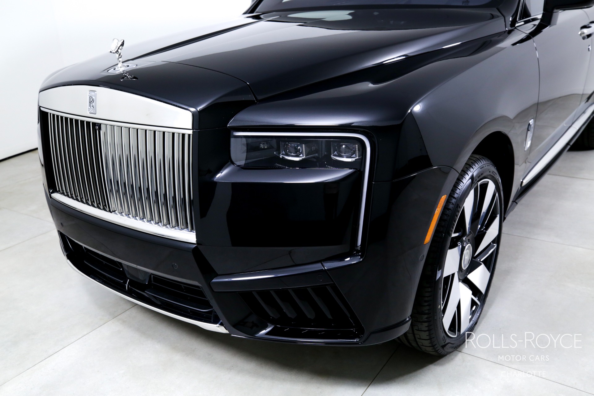 New 2025 Rolls-Royce Cullinan | Charlotte, NC