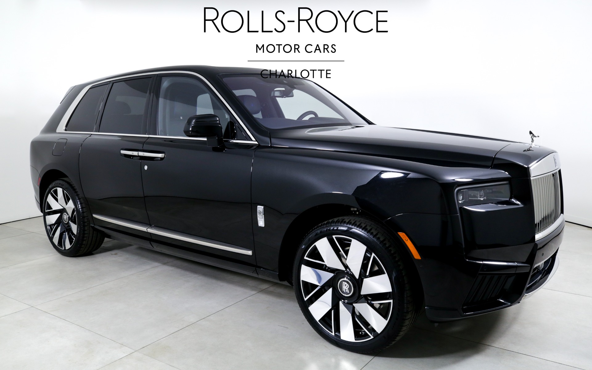 New 2025 Rolls-Royce Cullinan | Charlotte, NC