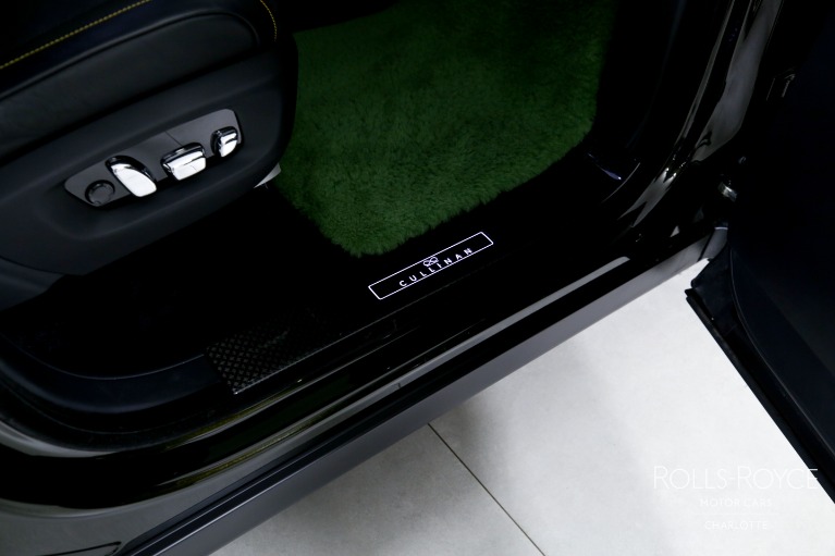 Used-2023-Rolls-Royce-Black-Badge-Cullinan