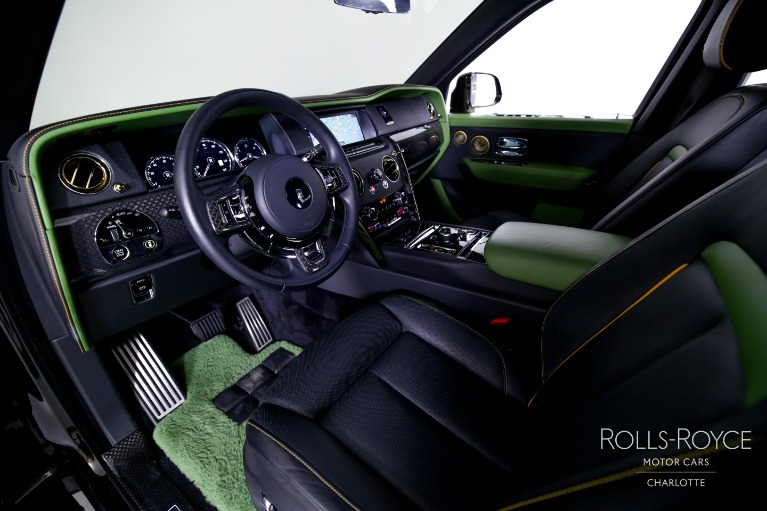 Used-2023-Rolls-Royce-Black-Badge-Cullinan