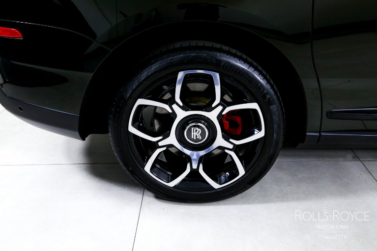 Used-2023-Rolls-Royce-Black-Badge-Cullinan