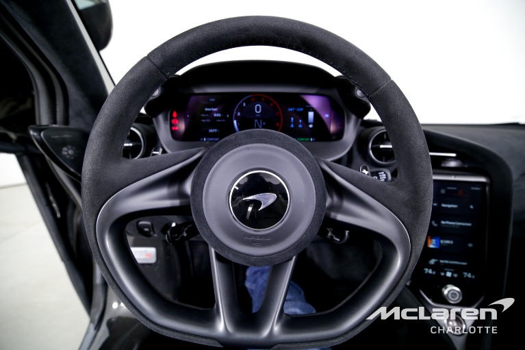 Used-2024-McLaren-750S-Spider